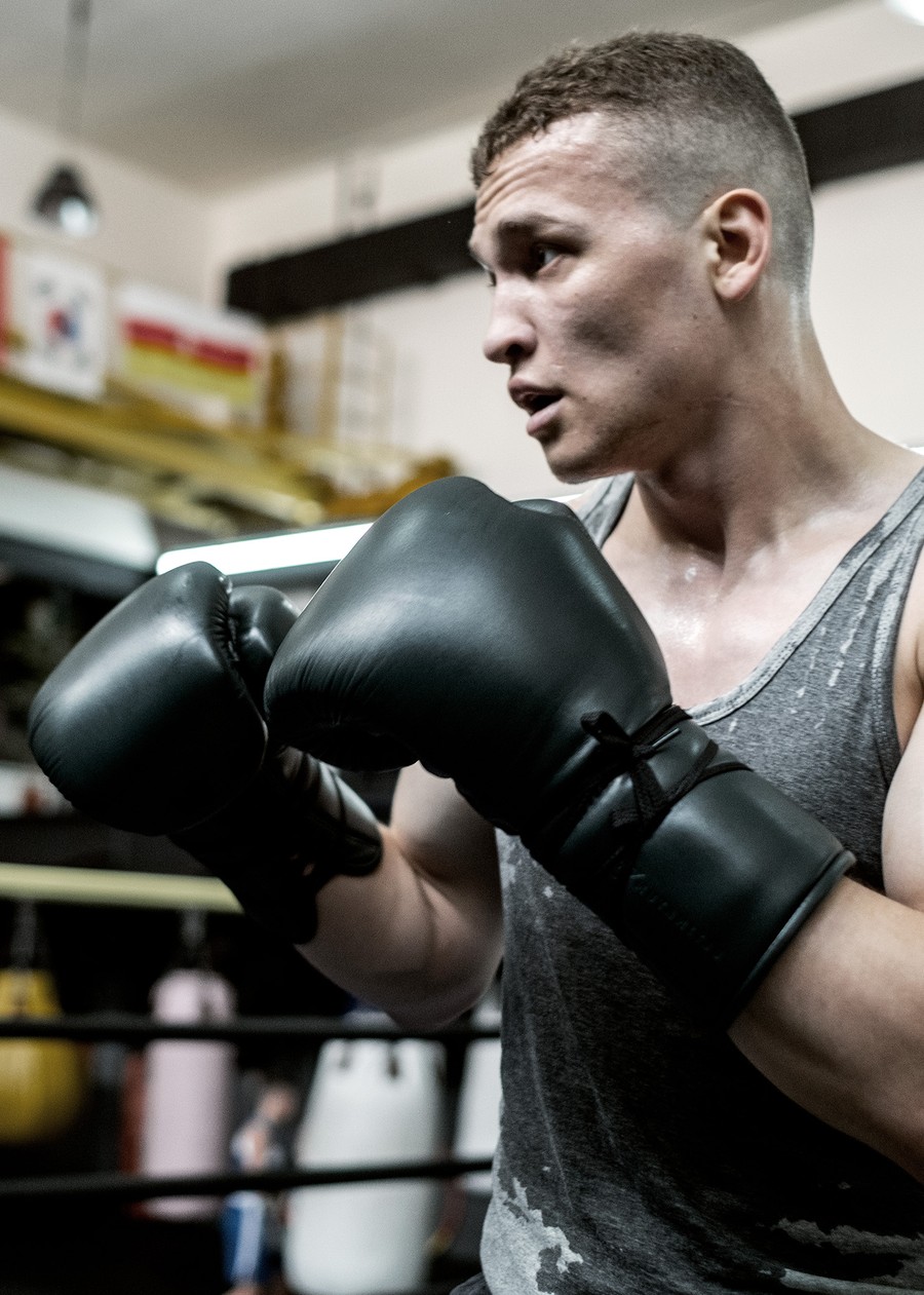 Боксерские перчатки: купить перчатки для бокса Ultimatum Boxing
